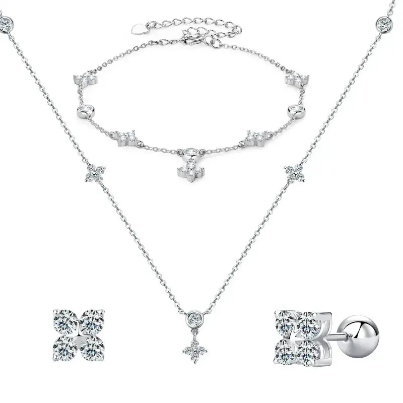 Four-Leaf Clover Jewelry Set – Matching Necklace, Earrings & Bracelet in Polished Finish